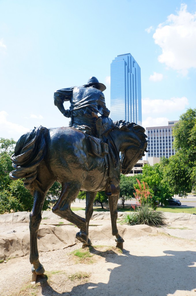 Eat, See, and Explore the best of Dallas/Fort Worth in just 2days