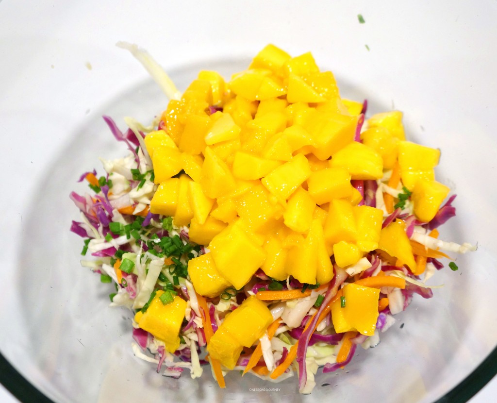 Hawaiian Mango Slaw