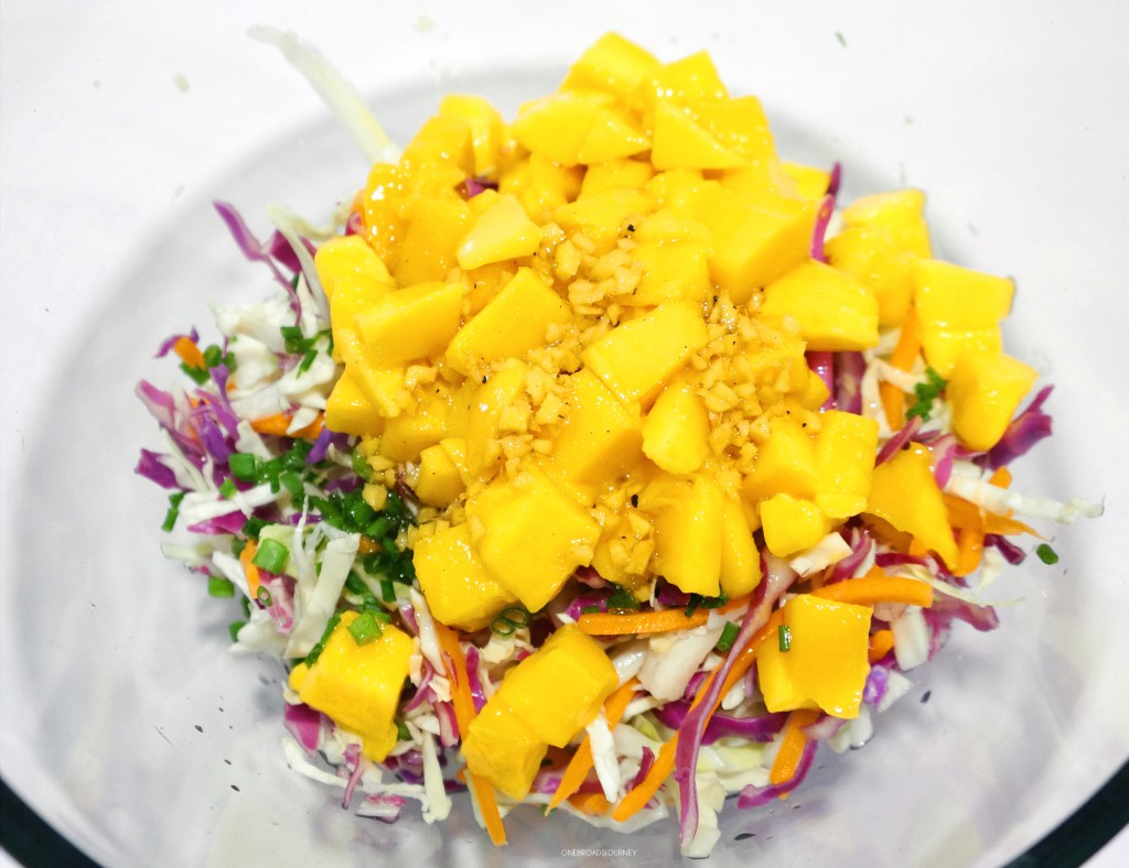 Hawaiian Mango Slaw