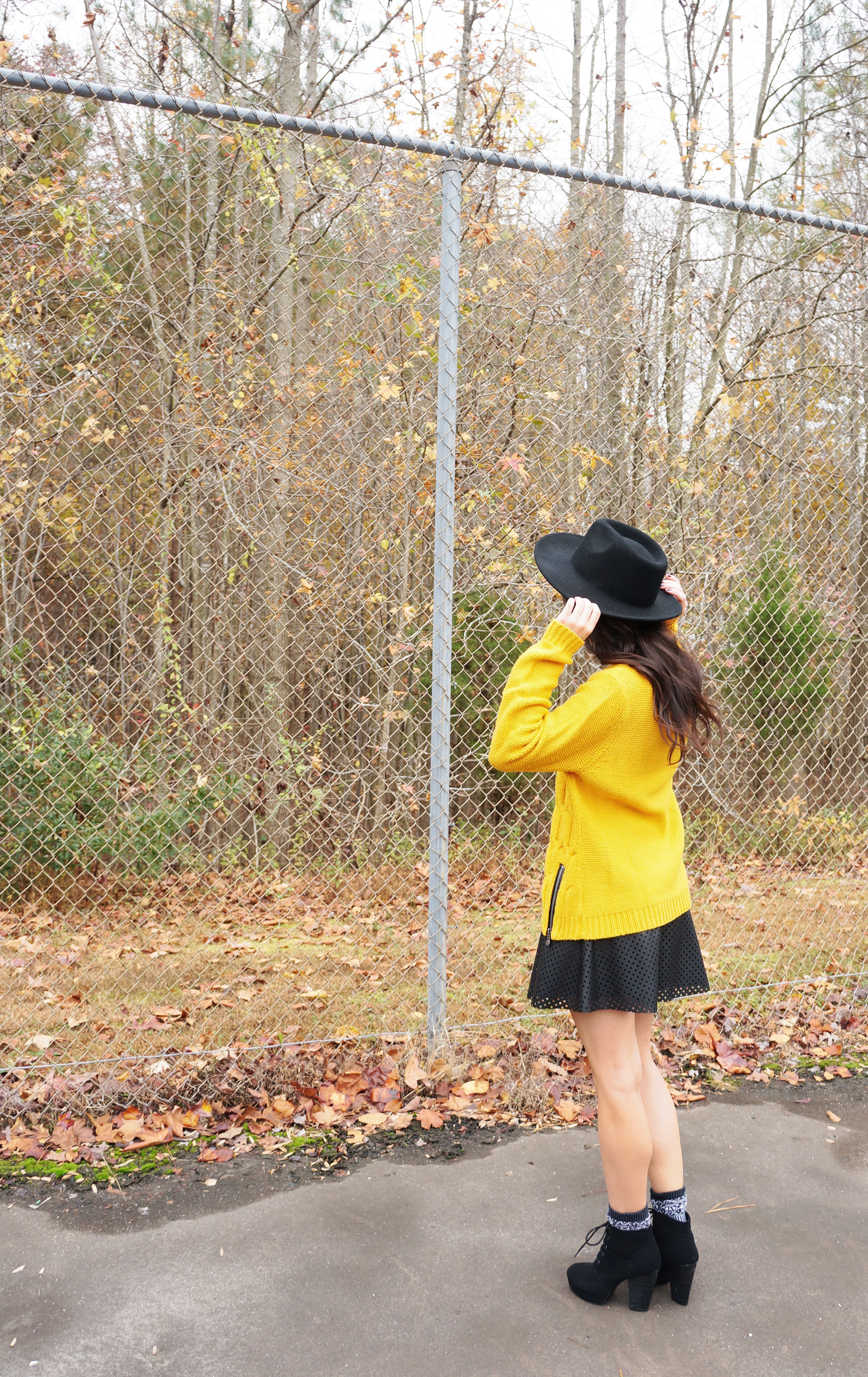 Fall Miniskirt Outfit