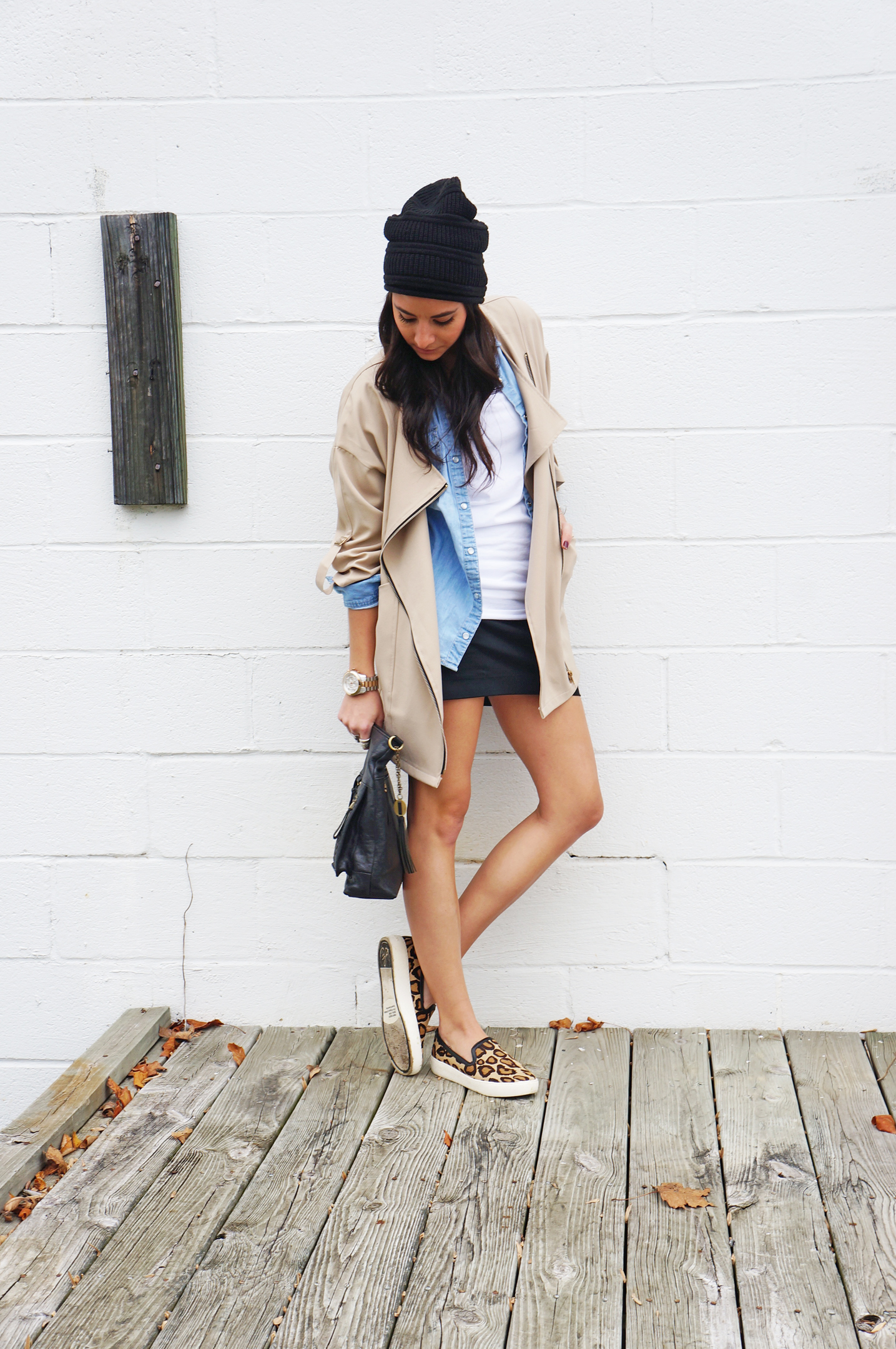 Fall Miniskirt Outfit Beanie