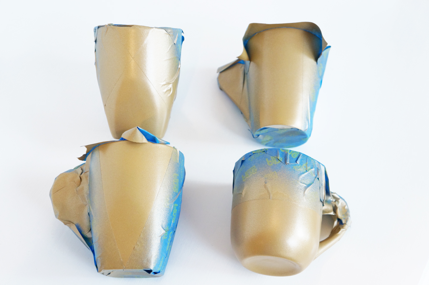 DIY Gold Geometric Mugs
