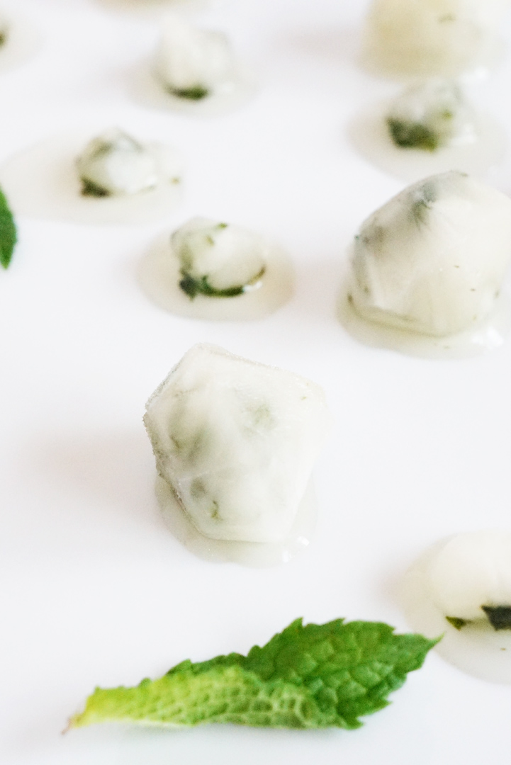 DIY Mint Diamond Ice Cubes