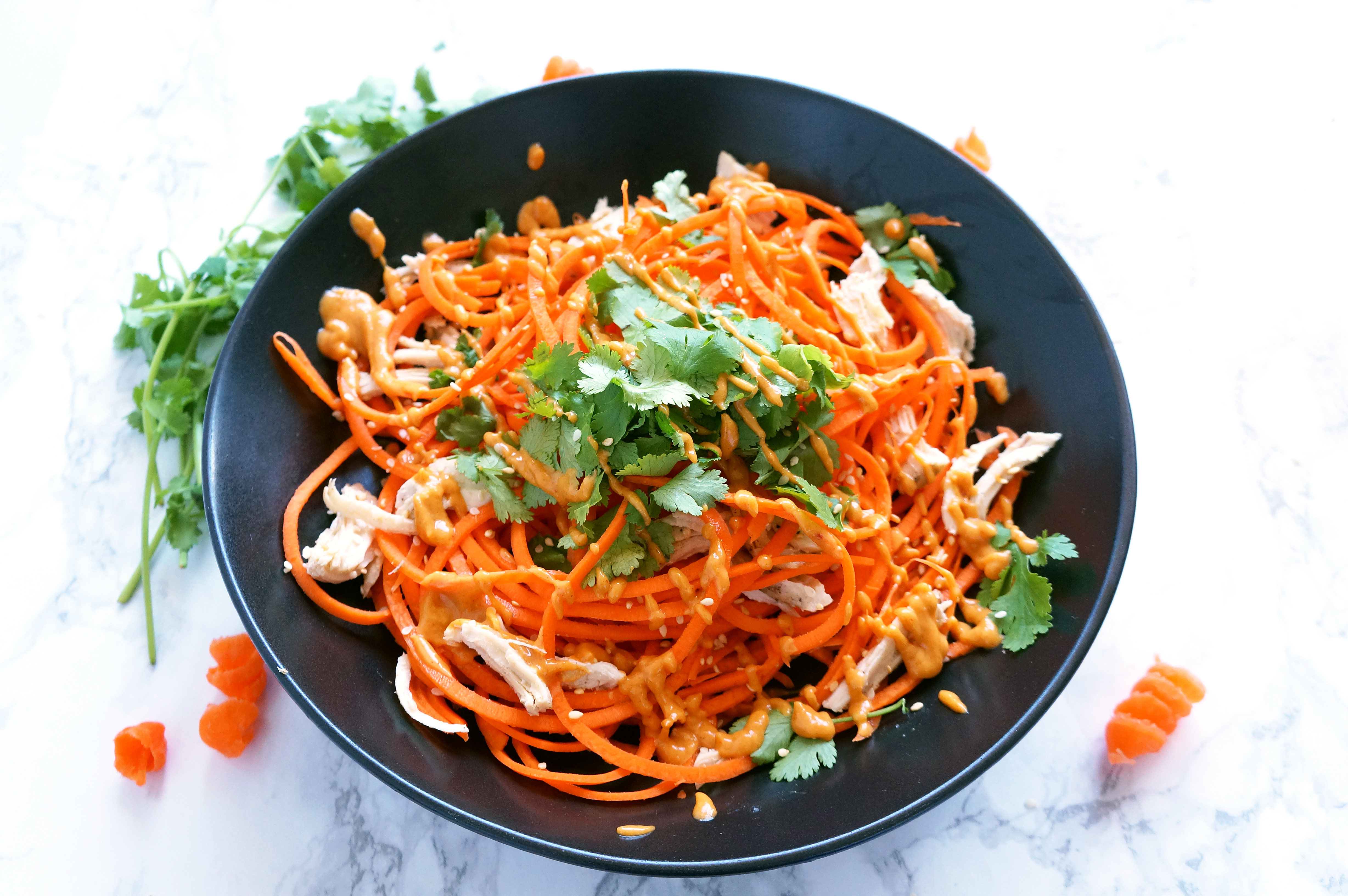 Carrot noodles with ginger curry sauce