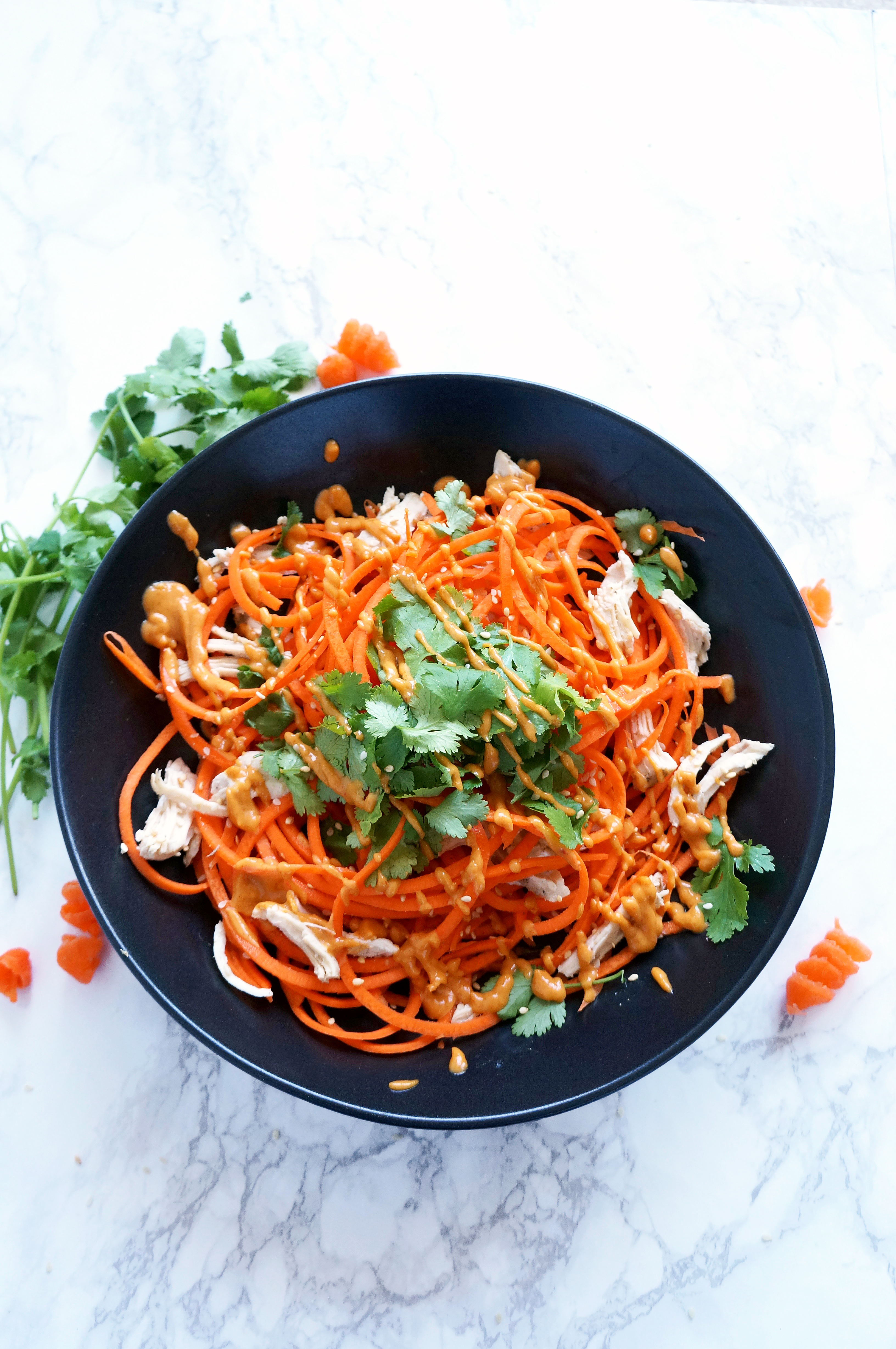 Carrot noodles with ginger curry sauce