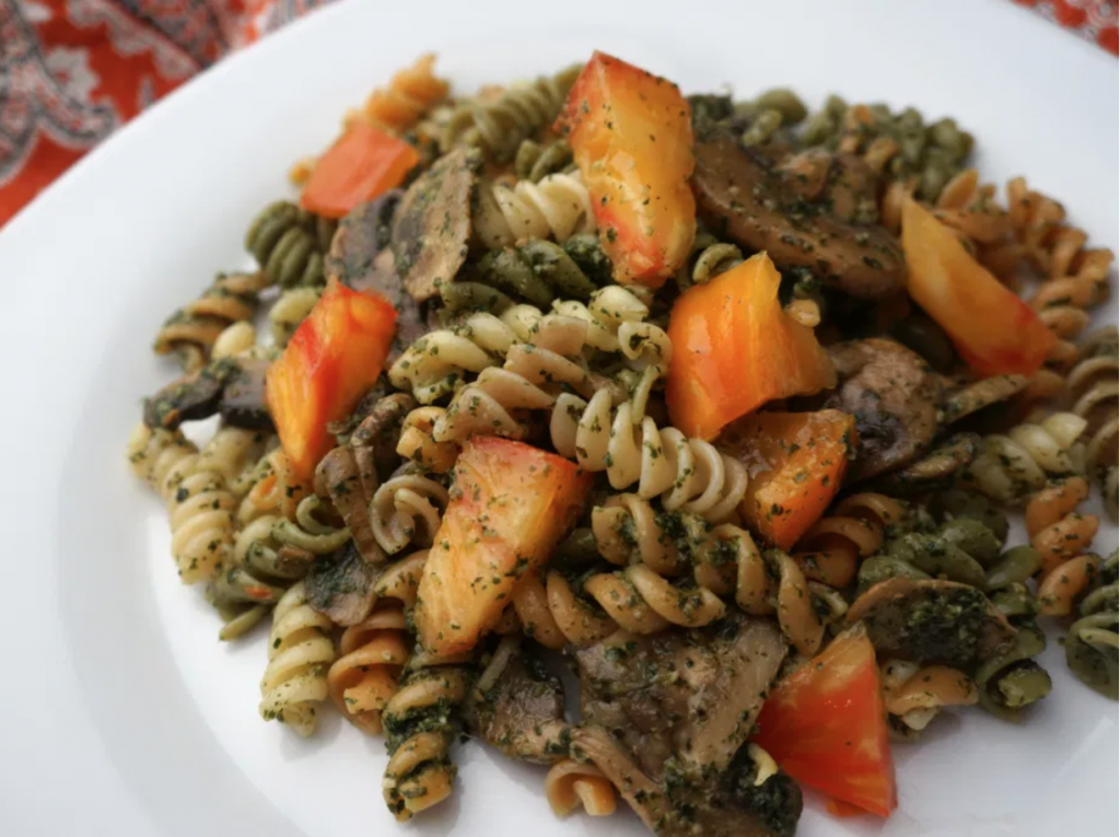 Tomato Mushroom Pesto Pasta